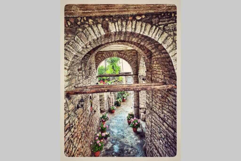 Kubeja Guest House Gjirokastër Exterior foto